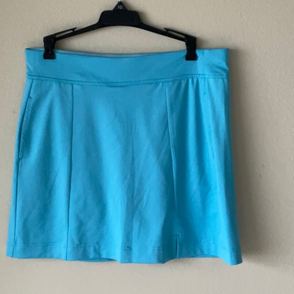 Skort